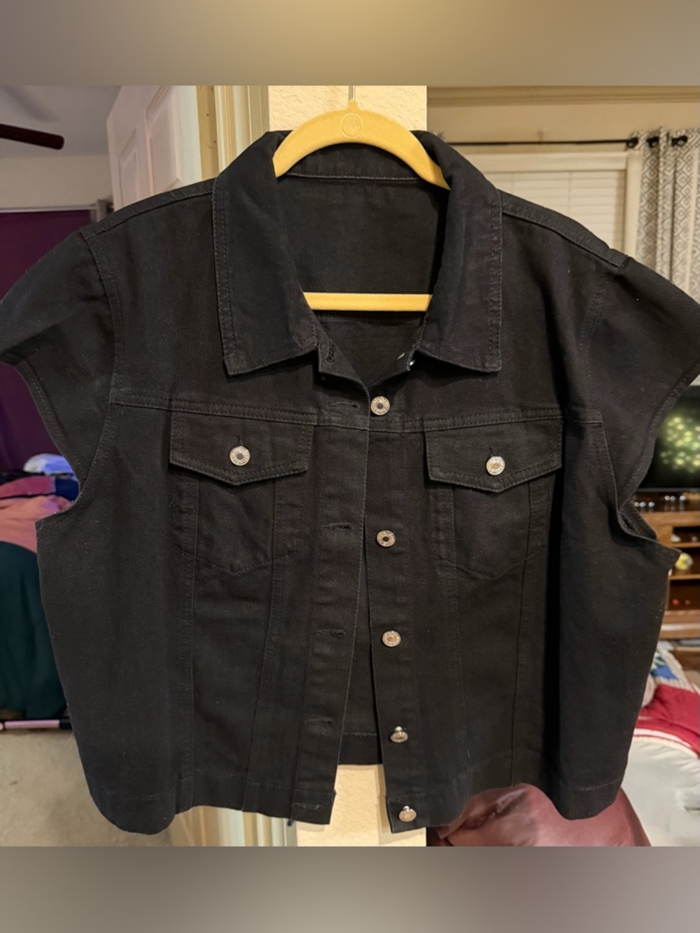Black Sleeveless Denim Jacket